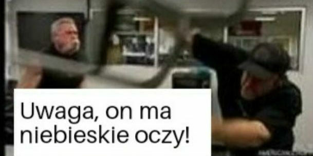 Ma niebieskie oczy! 