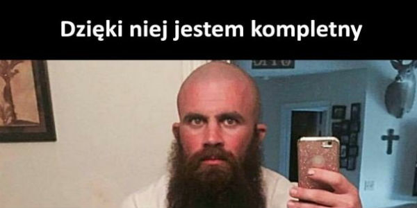Jest kompletny :D 