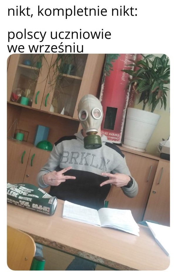 Uczniowe we wrześniu 2020 :D