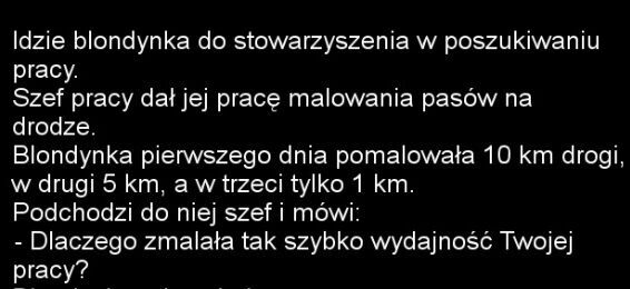 Blondynka w pracy